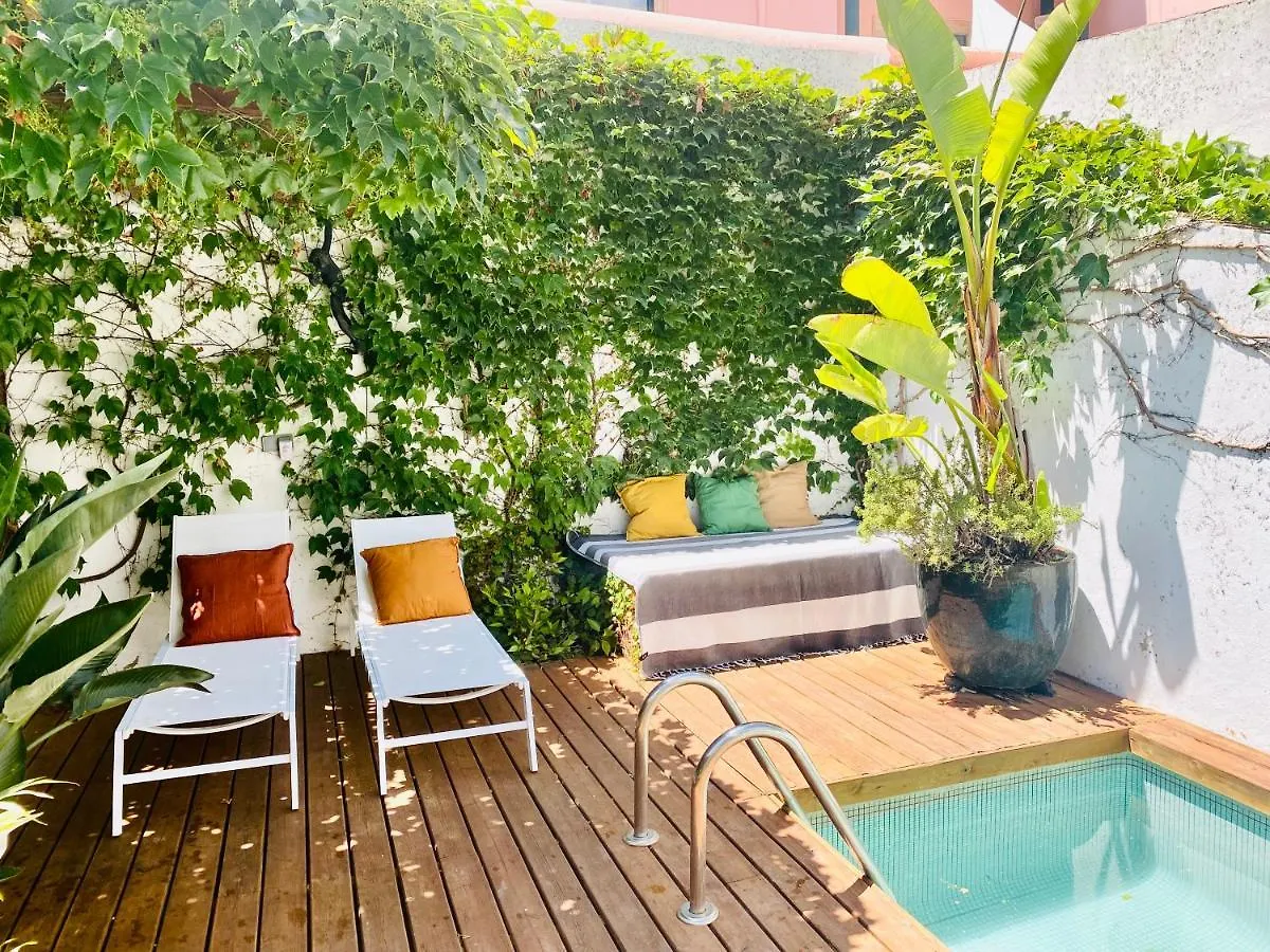 Swimming Pool Apartment Central Lisbon